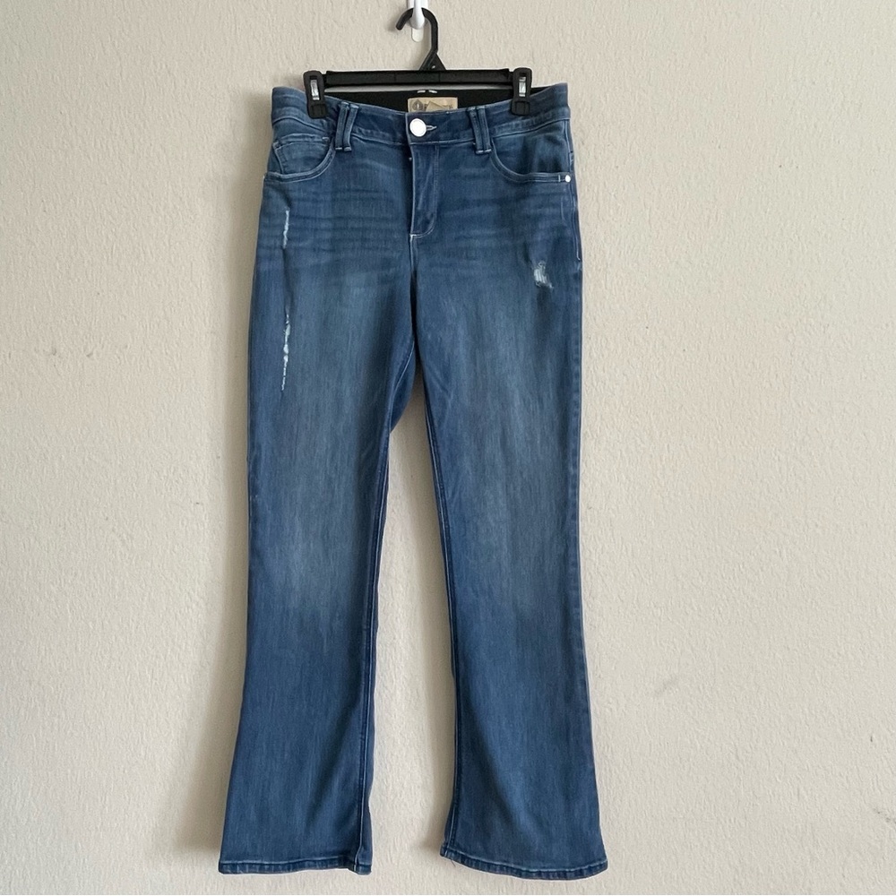 Democracy Women's Straight Leg Jeans - Medium Blue Wash